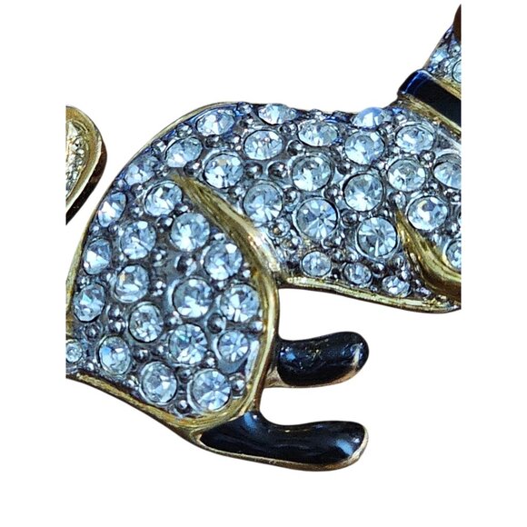 Vintage Rhinestone Cat Brooch Black Enamel Green Eye Kitty Pin Yarn Ball Gold - Picture 5 of 7